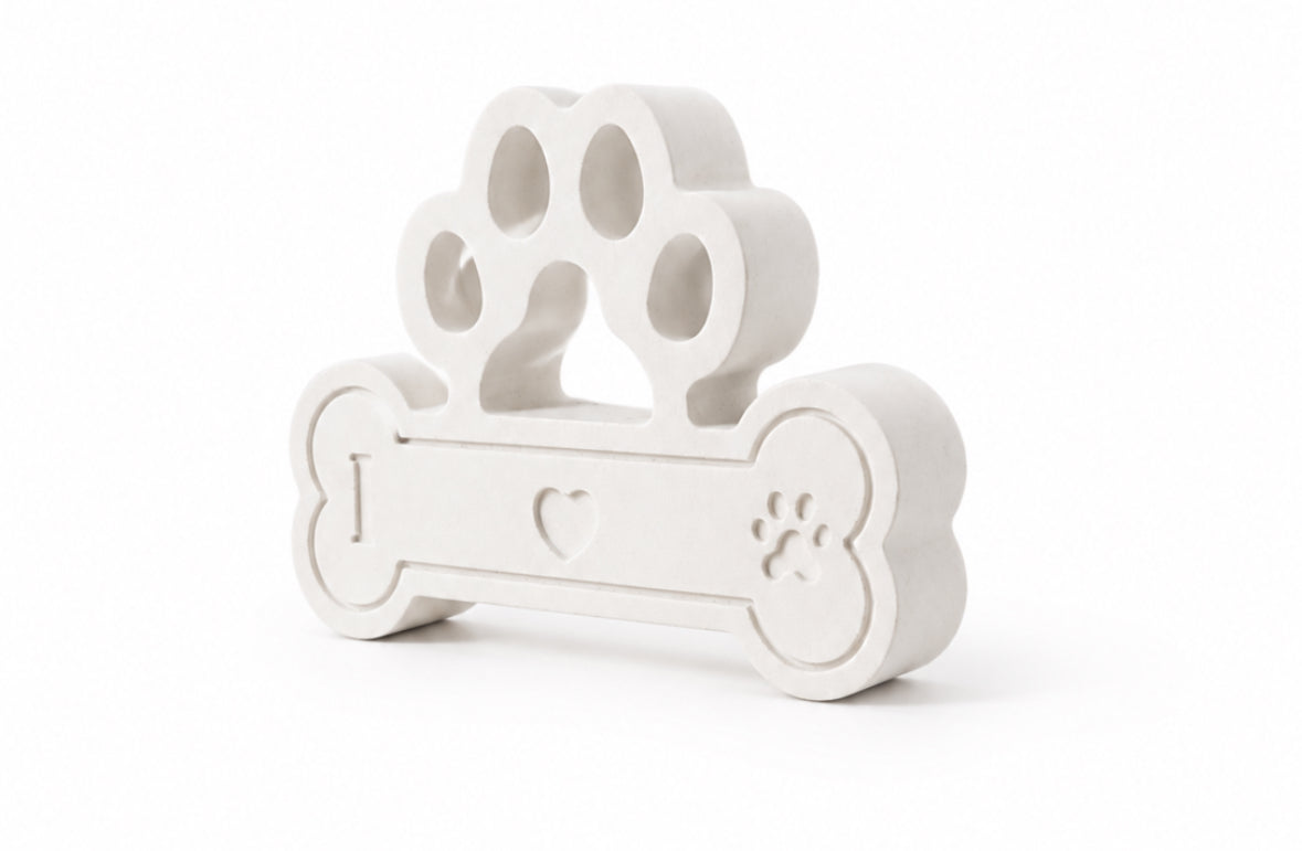Paw & Bone